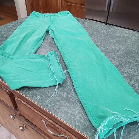 Zara Denim - Zara Green High Waisted Wide Leg Jeans Raw Hem Women’s Size 4 Green